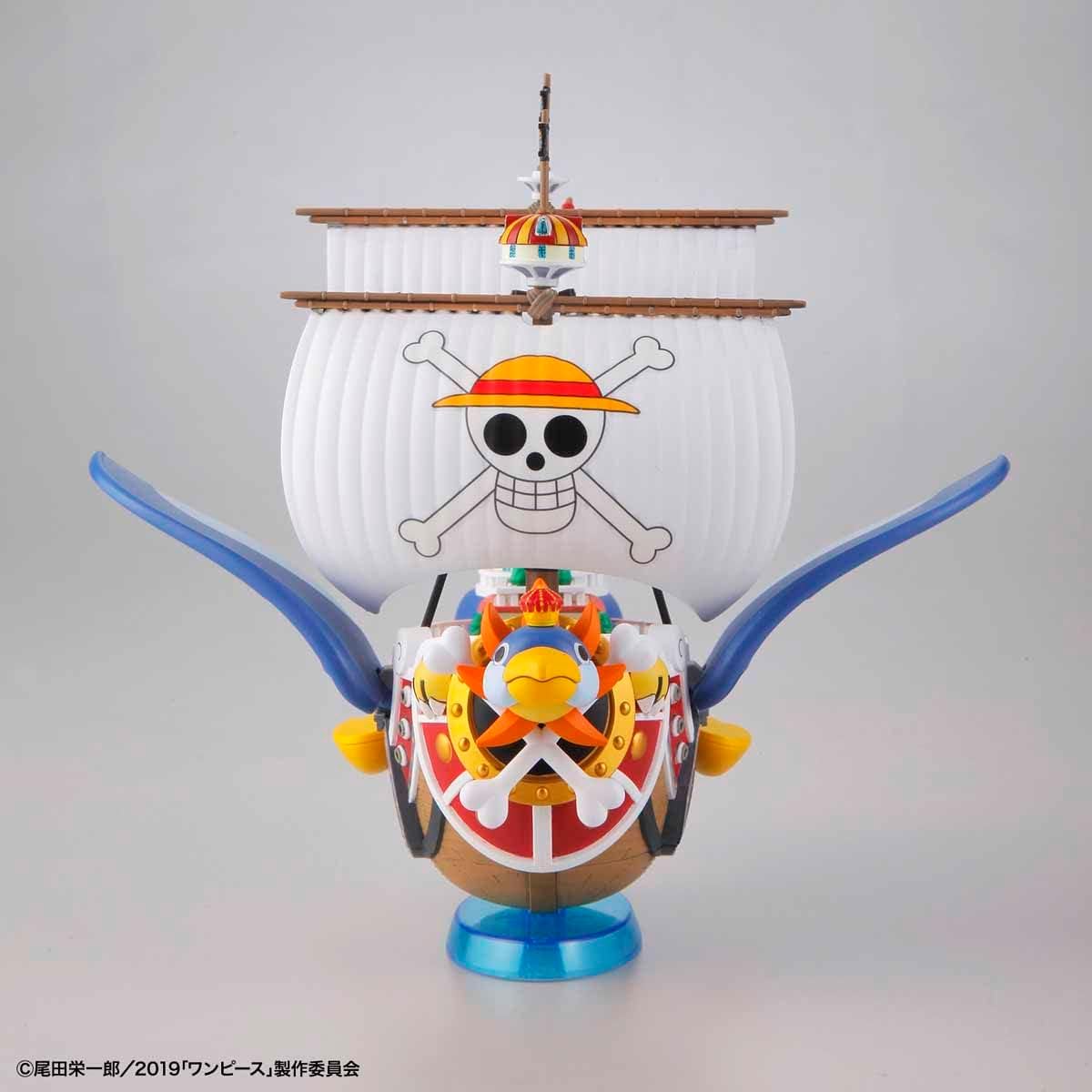 Bandai Model Kit One Piece Grand Ship Collection Thousand Sunny Flying Model