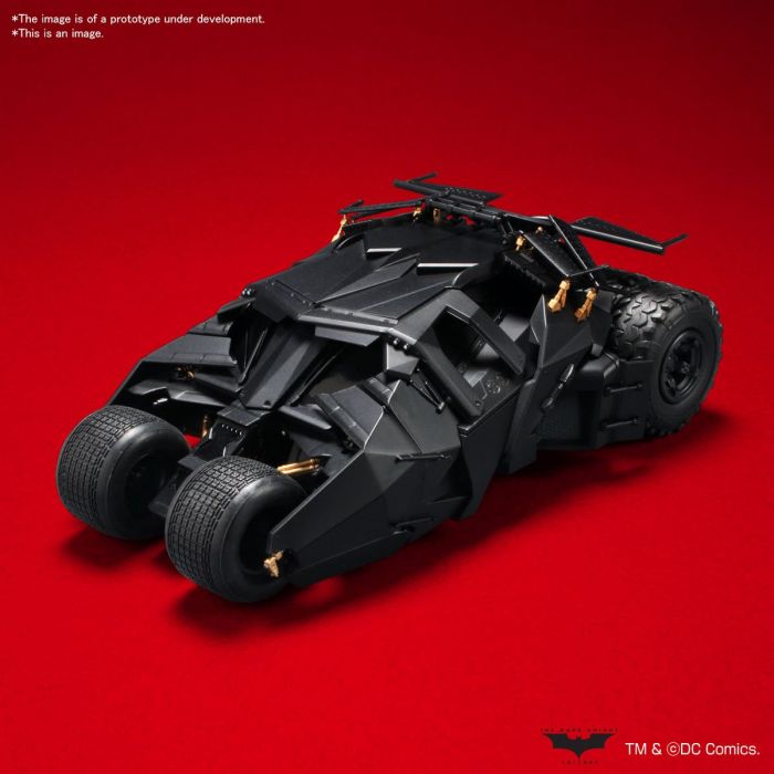 Bandai Hobby Kit de Modelo DC Comics - Batimovil Batman Begins 1/35 SCALE