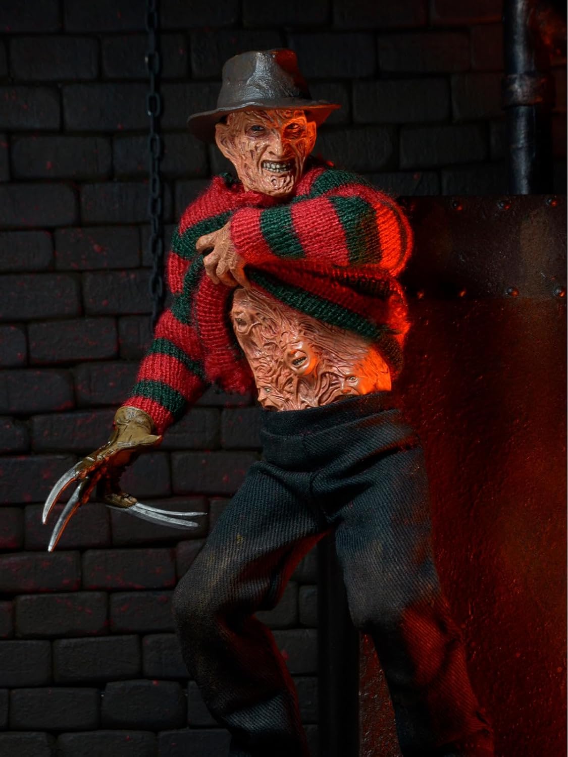 NECA Ultimate Pesadilla En La Calle Del Infierno 3 - Freddy Kruegger