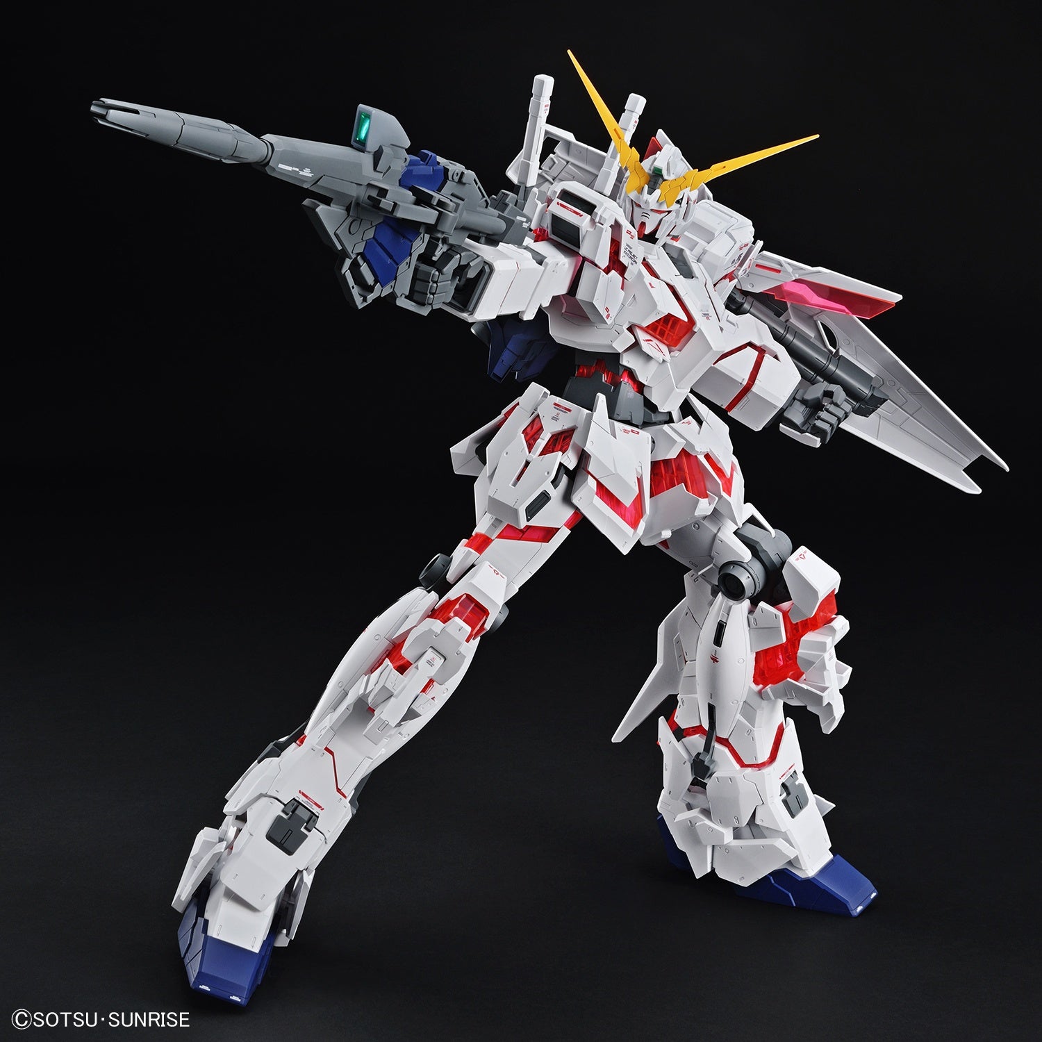 Bandai Model Kit GUNDAM Mega Size Model 1/48 Unicorn (Destroy Mode)