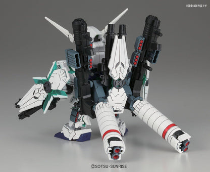 Bandai Model Kit GUNDAM Full Amor Unicorn
