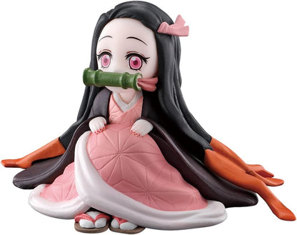 Bandai Nezuko caja Rosa