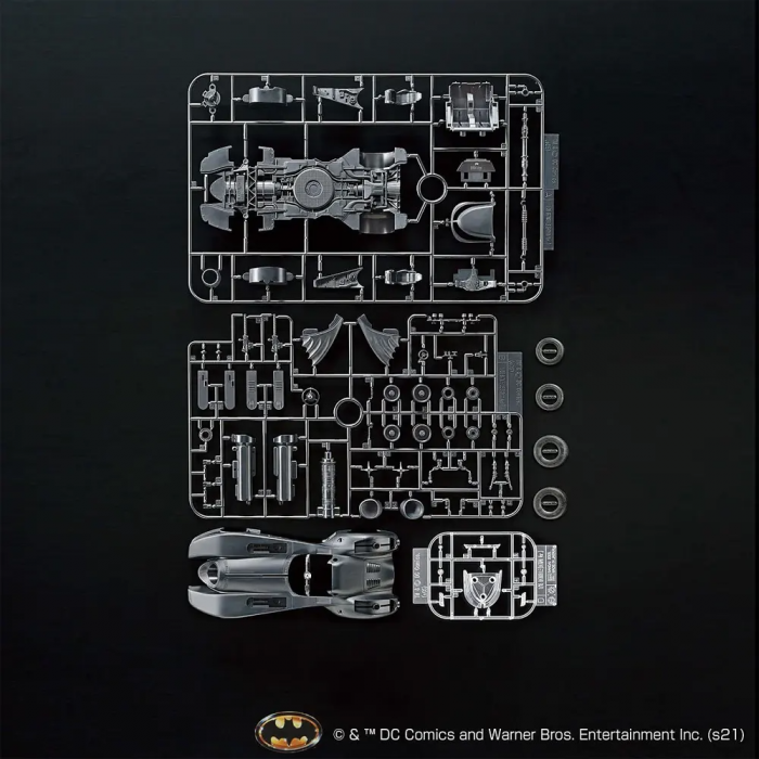 Bandai Hobby Kit de Modelo DC Comics - Batimovil Batman 1989    1/35 SCALE