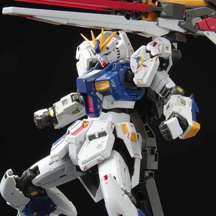 Bandai Kit de Modelo RG GUNDAM 1/144   RX-93ff v