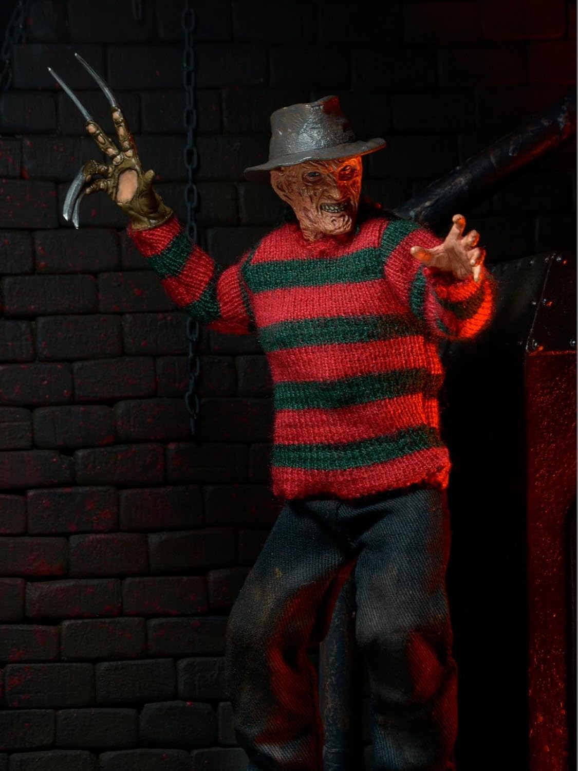NECA Ultimate Pesadilla En La Calle Del Infierno 3 - Freddy Kruegger