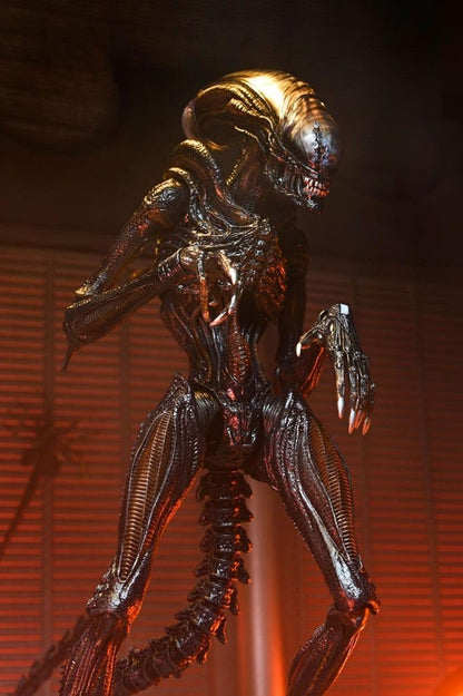 NECA Ultimate Alien Romulus Scorched Xenomorph