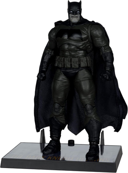 Mcfarlane Dc Multiverse Cover Recreations: Batman The Dark Knight Returns - Batman Gold Label